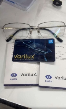 Đa tròng đánh Essilor ( 2 trong 1 )